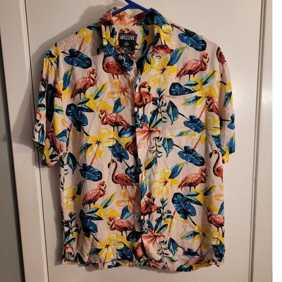 Massive Flamingo Hawaiian Shirt Mens Small - Fun Print Dadcore Nerdy Hipster - Picture 1 of 10